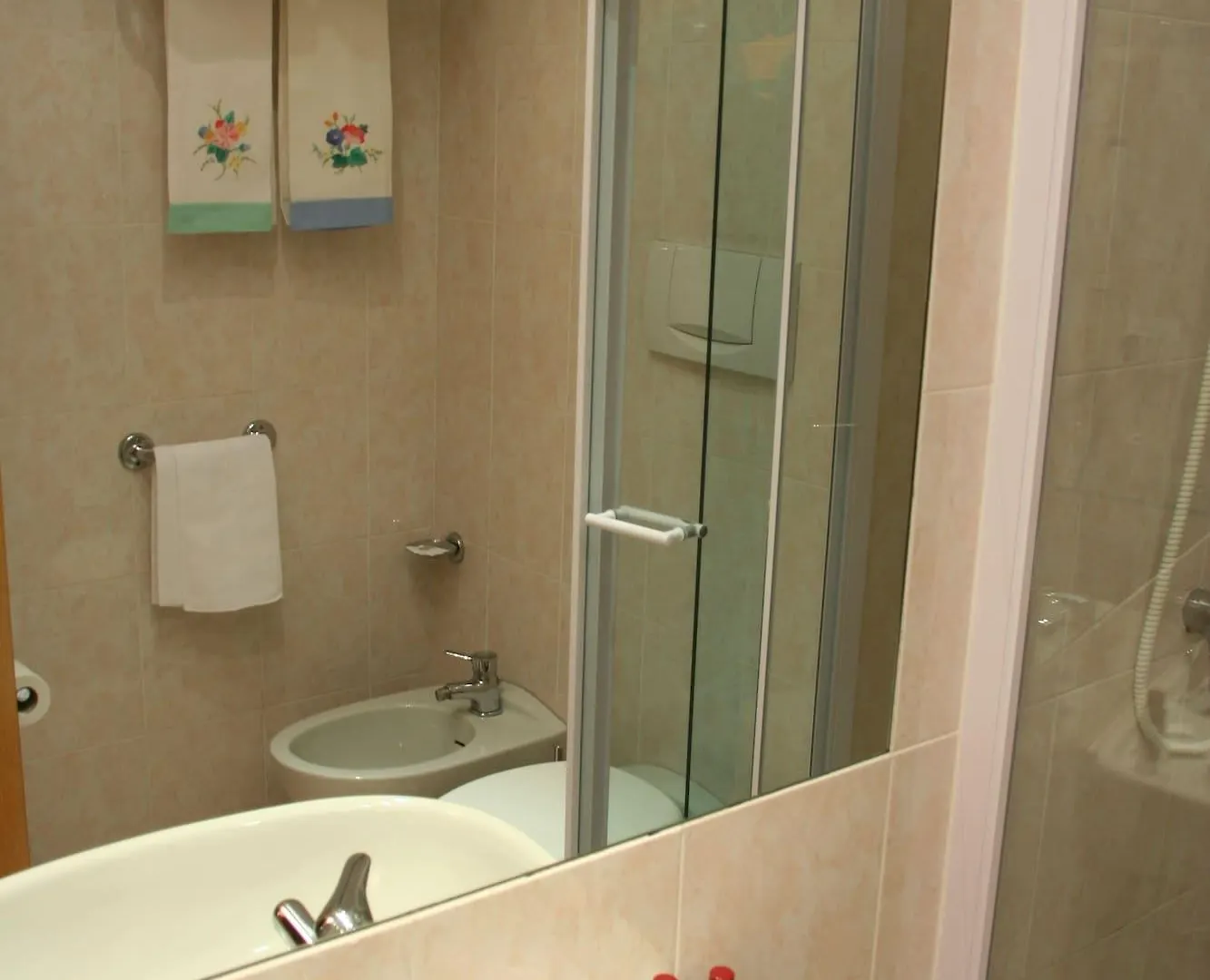 Albert Hotel Milan 3*,  Italy