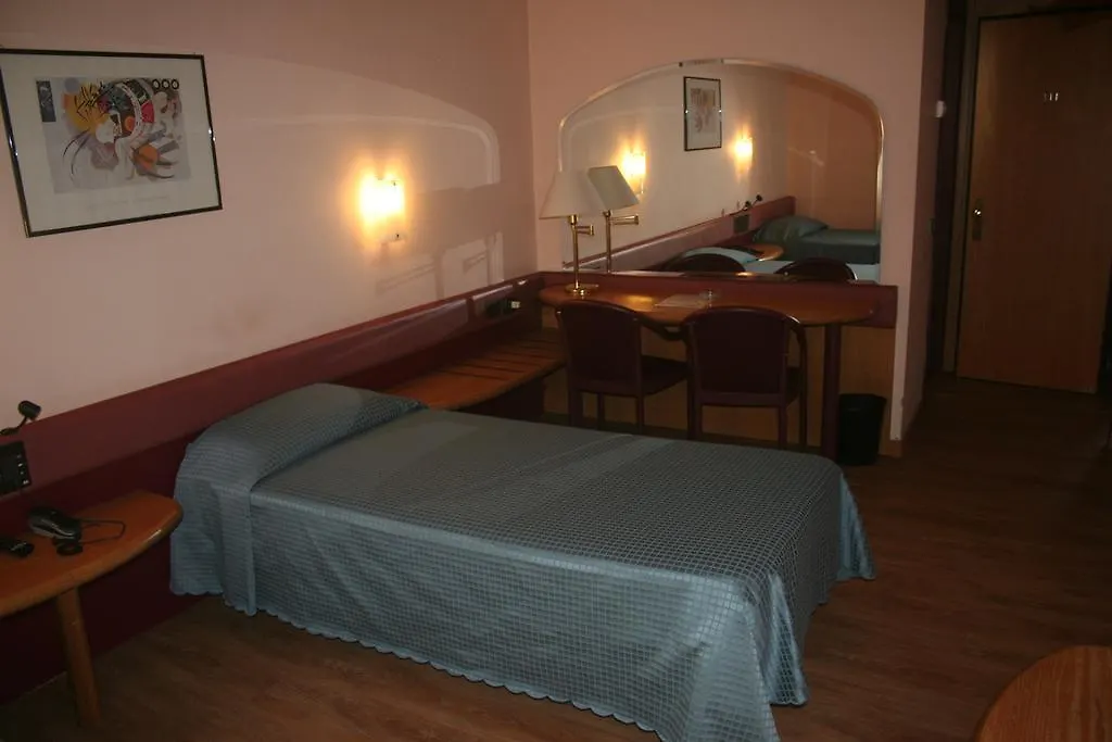 Albert Hotel Milão 3*,